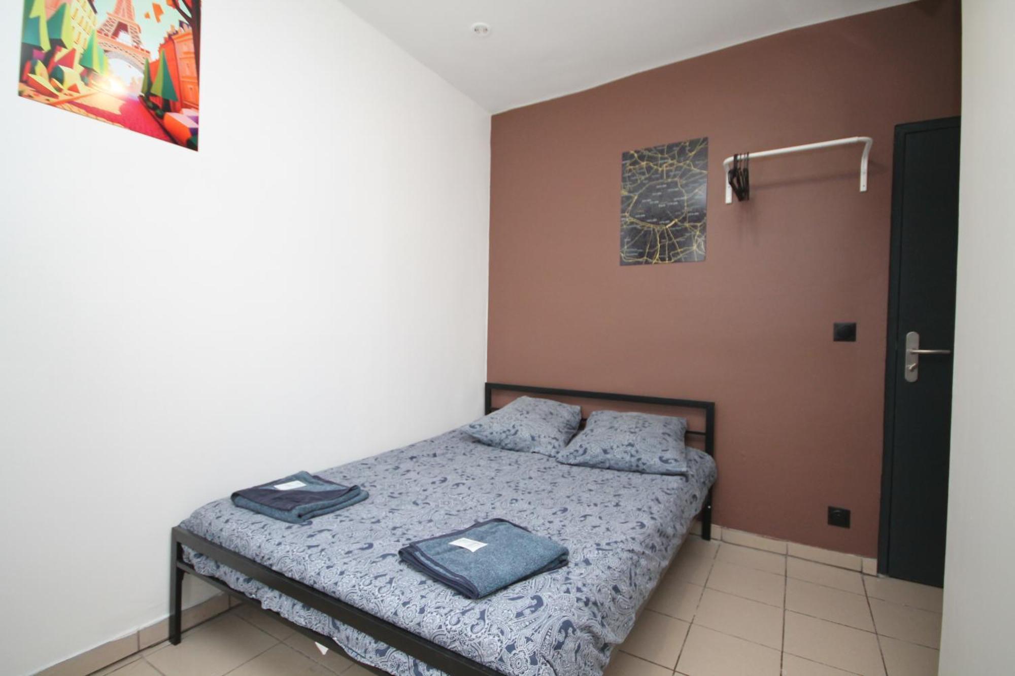 08 - Chambre Proche Paris Et Transports Avec Tv Wifi Saint-Denis  Exterior foto